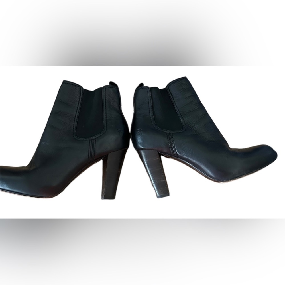 Frye Miranda Chelsea black leather boots